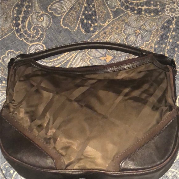 BURBERRY HOBO BAG 🔥FINAL PRICE DROP🔥 - Picture 7 of 7